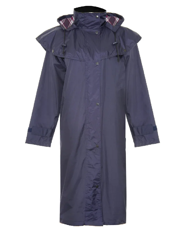 Long women's mac coats in a lightweight fabric for spring showers Champion Sandringham Long Waterproof Coat Long women's mac coats in a lightweight fabric for spring showers Champion Sandringham Long Waterproof Coat