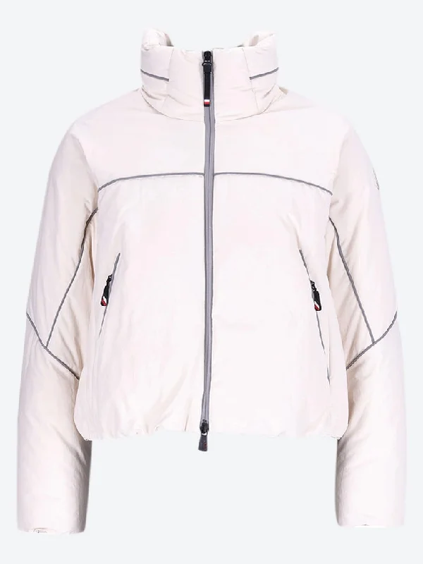 Belted women's cashmere coats in soft pastels for a luxurious feel Apres ski klais jacket Belted women's cashmere coats in soft pastels for a luxurious feel Apres ski klais jacket