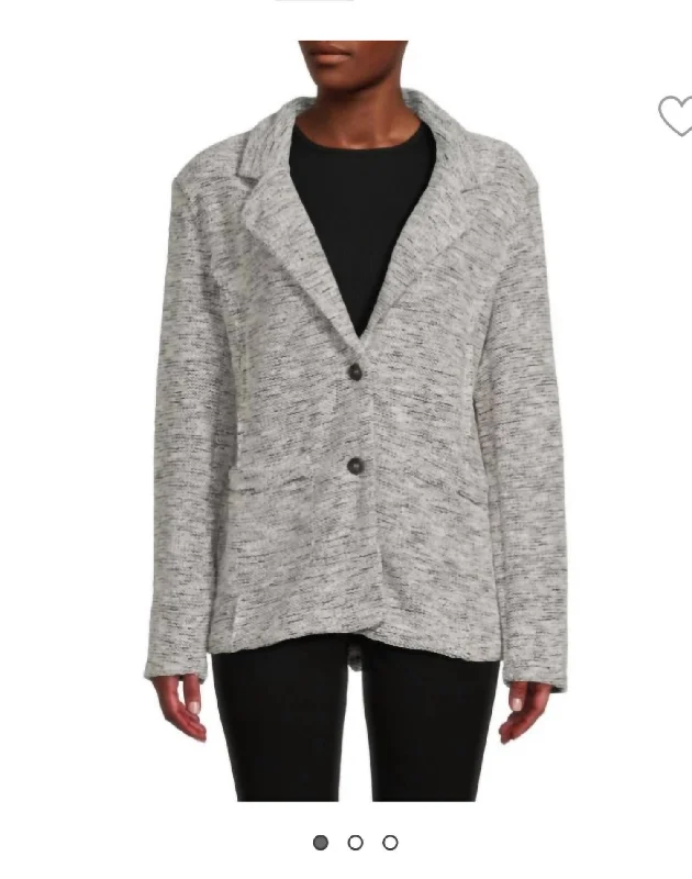 Plus Size Women's Cropped Velvet Blazers in Burgundy for a Night Out Relaxed Knit Blazer In Grey Black Plus Size Women's Cropped Velvet Blazers in Burgundy for a Night Out Relaxed Knit Blazer In Grey Black