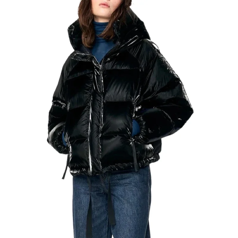eco - friendly down coat made from recycled materials​ Short Down Parka Jacket In Black