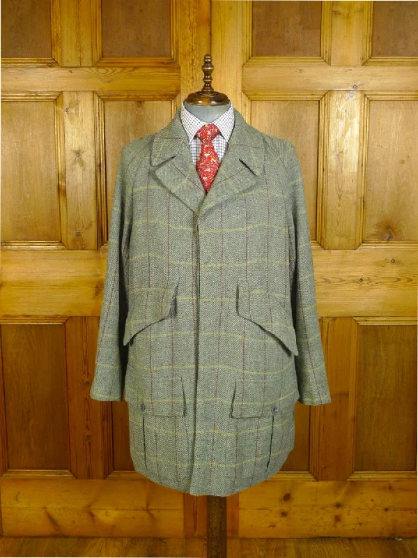 Women's cropped leather jackets with silver zippers for a punk - inspired outfit 080824/02 amazing 1999 anderson & sheppard savile row bespoke grey wp check tweed field coat w/ tattersall lining 44-45 regular Women's cropped leather jackets with silver zippers for a punk - inspired outfit 080824/02 amazing 1999 anderson & sheppard savile row bespoke grey wp check tweed field coat w/ tattersall lining 44-45 regular