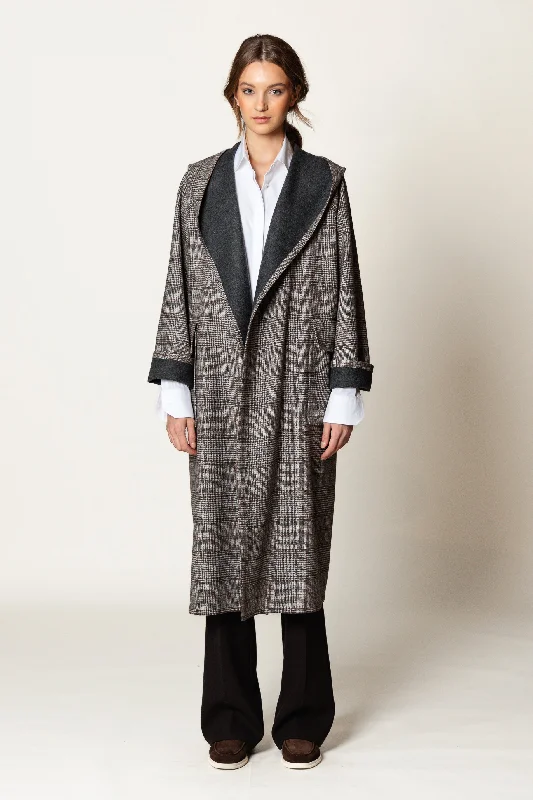 Women's cropped leather jackets with silver zippers for a punk - inspired outfit Coat "ROMANA MAXI" / Merino Wool by Loro Piana Women's cropped leather jackets with silver zippers for a punk - inspired outfit Coat "ROMANA MAXI" / Merino Wool by Loro Piana