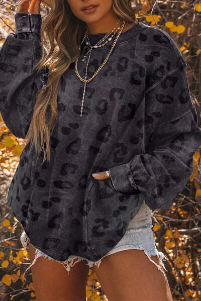 Women's oversized cropped hoodie with drawstrings for a trendy look Leopard Round Neck Dropped Shoulder Sweatshirt Women's oversized cropped hoodie with drawstrings for a trendy look Leopard Round Neck Dropped Shoulder Sweatshirt