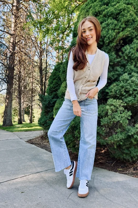 Short - Sleeve Women's Knit Shirts in Pastel Colors for Spring Maplewood Sweater Vest Short - Sleeve Women's Knit Shirts in Pastel Colors for Spring Maplewood Sweater Vest
