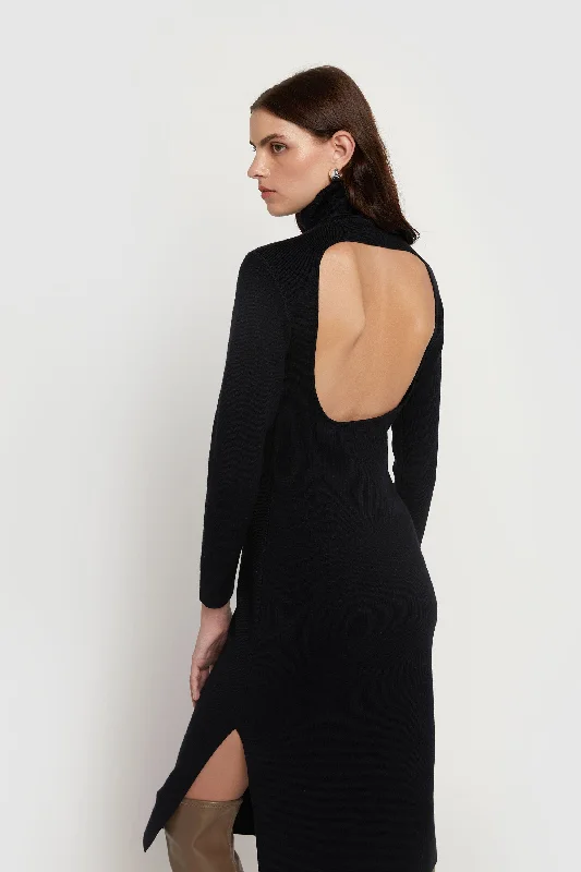 Belted Women's Cotton Blend Sweater Dresses for a Casual Look TURTLENECK OPEN BACK SWEATER DRESS Belted Women's Cotton Blend Sweater Dresses for a Casual Look TURTLENECK OPEN BACK SWEATER DRESS