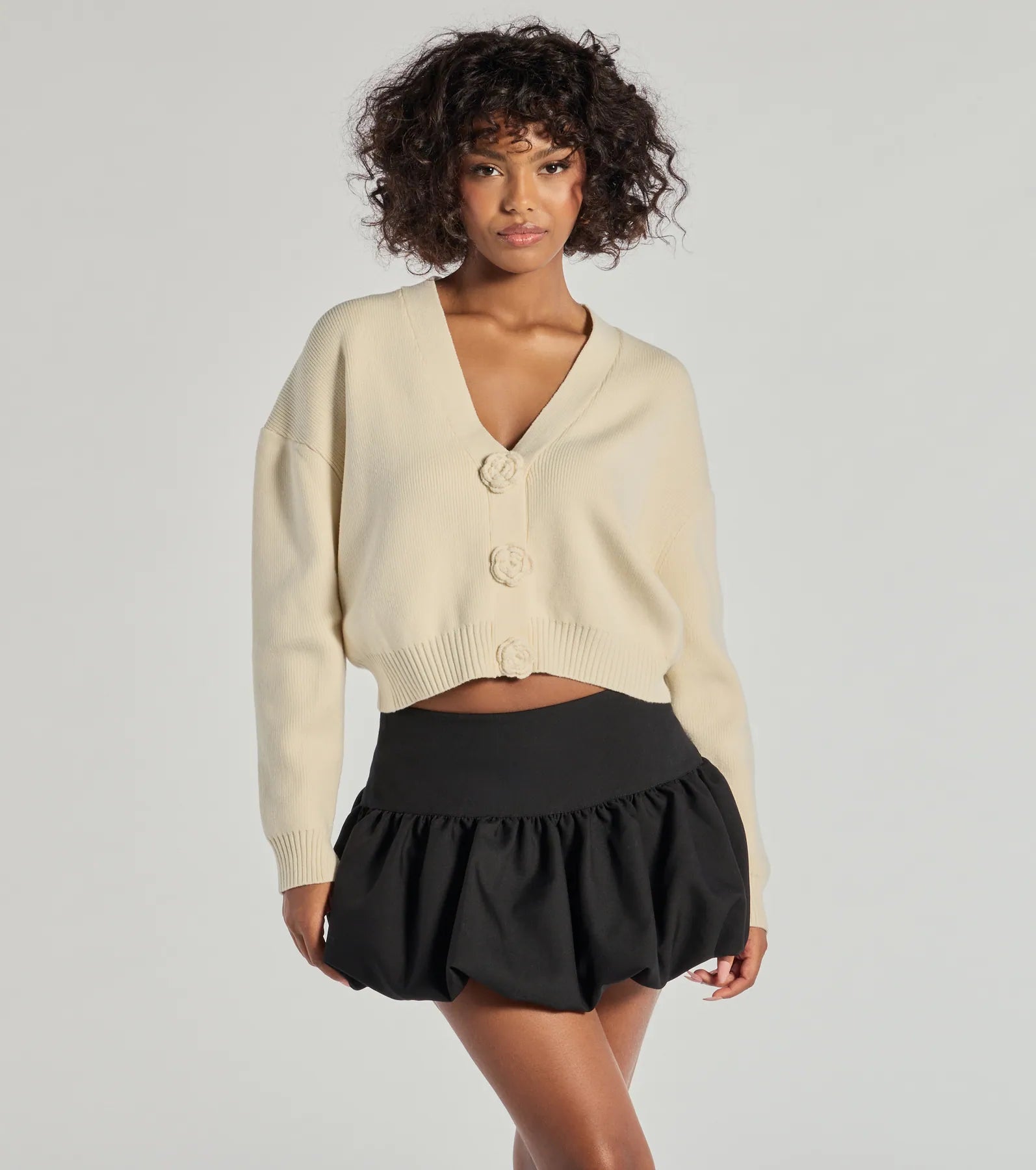 Women's Sparkle - Yarn Sweater Co - ords in Silver for a Shimmery and Eye - Catching Style Floral Charm Cropped Cardigan Knit Sweater