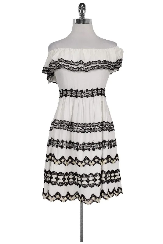 Sleeveless Women Dress in Bright Colors for Summer Parties Sleeveless Women Dress in Bright Colors for Summer Parties Alice & Olivia - Off-the-Shoulder White Embroidered Dress Sz 2 Sleeveless Women Dress in Bright Colors for Summer Parties Sleeveless Women Dress in Bright Colors for Summer Parties Alice & Olivia - Off-the-Shoulder White Embroidered Dress Sz 2