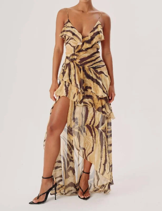 Maxi Women Dress with Floral Print for a Bohemian Vibe Maxi Women Dress with Floral Print for a Bohemian Vibe Alva Dress In Tiger Print Maxi Women Dress with Floral Print for a Bohemian Vibe Maxi Women Dress with Floral Print for a Bohemian Vibe Alva Dress In Tiger Print