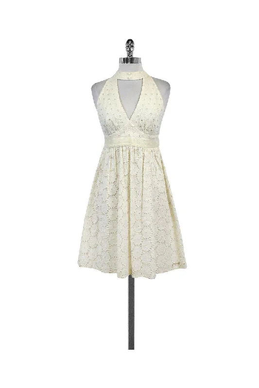 Off - the - Shoulder Women Dress for a Romantic and Feminine Look Off - the - Shoulder Women Dress for a Romantic and Feminine Look Anna Sui - White Floral Eyelet Cutout Dress Sz 2 Off - the - Shoulder Women Dress for a Romantic and Feminine Look Off - the - Shoulder Women Dress for a Romantic and Feminine Look Anna Sui - White Floral Eyelet Cutout Dress Sz 2
