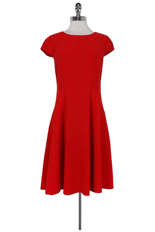 Pleated Women Dress with a Timeless and Elegant Texture Pleated Women Dress with a Timeless and Elegant Texture Armani Collezioni - Red Orange Fit & Flare Dress Sz 6 Pleated Women Dress with a Timeless and Elegant Texture Pleated Women Dress with a Timeless and Elegant Texture Armani Collezioni - Red Orange Fit & Flare Dress Sz 6