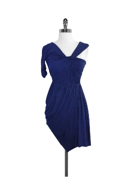 Sleeveless Women Dress in Bright Colors for Summer Parties Sleeveless Women Dress in Bright Colors for Summer Parties BCBG - Blue Gathered One Shoulder Dress Sz XS Sleeveless Women Dress in Bright Colors for Summer Parties Sleeveless Women Dress in Bright Colors for Summer Parties BCBG - Blue Gathered One Shoulder Dress Sz XS