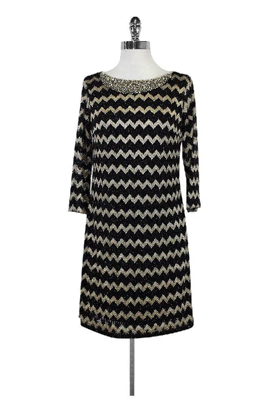 Halter Neck Women Dress to Show Off the Shoulders and Neckline Halter Neck Women Dress to Show Off the Shoulders and Neckline Britt Ryan - Gold & Black Chevron Dress w/ Jewels Sz 2 Halter Neck Women Dress to Show Off the Shoulders and Neckline Halter Neck Women Dress to Show Off the Shoulders and Neckline Britt Ryan - Gold & Black Chevron Dress w/ Jewels Sz 2