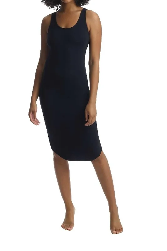 Pleated Women Dress with a Timeless and Elegant Texture Pleated Women Dress with a Timeless and Elegant Texture Butter Lifted Low-Back Lounge Dress In Black Pleated Women Dress with a Timeless and Elegant Texture Pleated Women Dress with a Timeless and Elegant Texture Butter Lifted Low-Back Lounge Dress In Black