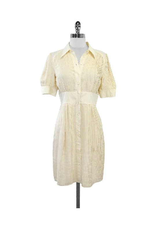 Maxi Women Dress with Floral Print for a Bohemian Vibe Maxi Women Dress with Floral Print for a Bohemian Vibe Catherine Malandrino - Cream Silk Pleated Short Sleeve Dress Sz 6 Maxi Women Dress with Floral Print for a Bohemian Vibe Maxi Women Dress with Floral Print for a Bohemian Vibe Catherine Malandrino - Cream Silk Pleated Short Sleeve Dress Sz 6