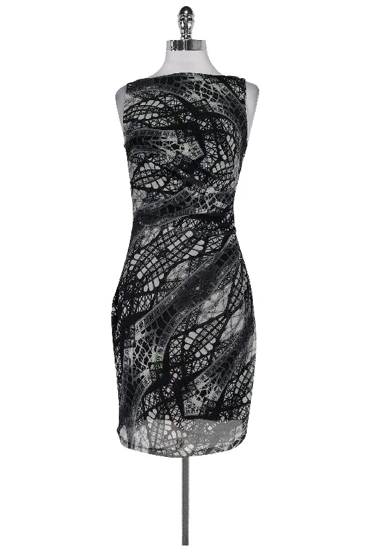 Backless Women Dress for a Sexy and Alluring Look at Evening Events Backless Women Dress for a Sexy and Alluring Look at Evening Events Catherine Malandrino - Grey & Black Philippe Dress Sz S Backless Women Dress for a Sexy and Alluring Look at Evening Events Backless Women Dress for a Sexy and Alluring Look at Evening Events Catherine Malandrino - Grey & Black Philippe Dress Sz S
