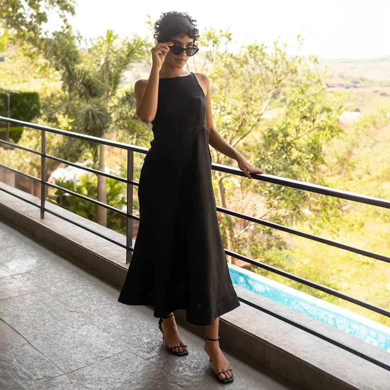Pleated Women Dress with a Timeless and Elegant Texture Pleated Women Dress with a Timeless and Elegant Texture Linen Black Maxi Dress for Women | Cutaway Neckline Pleated Women Dress with a Timeless and Elegant Texture Pleated Women Dress with a Timeless and Elegant Texture Linen Black Maxi Dress for Women | Cutaway Neckline