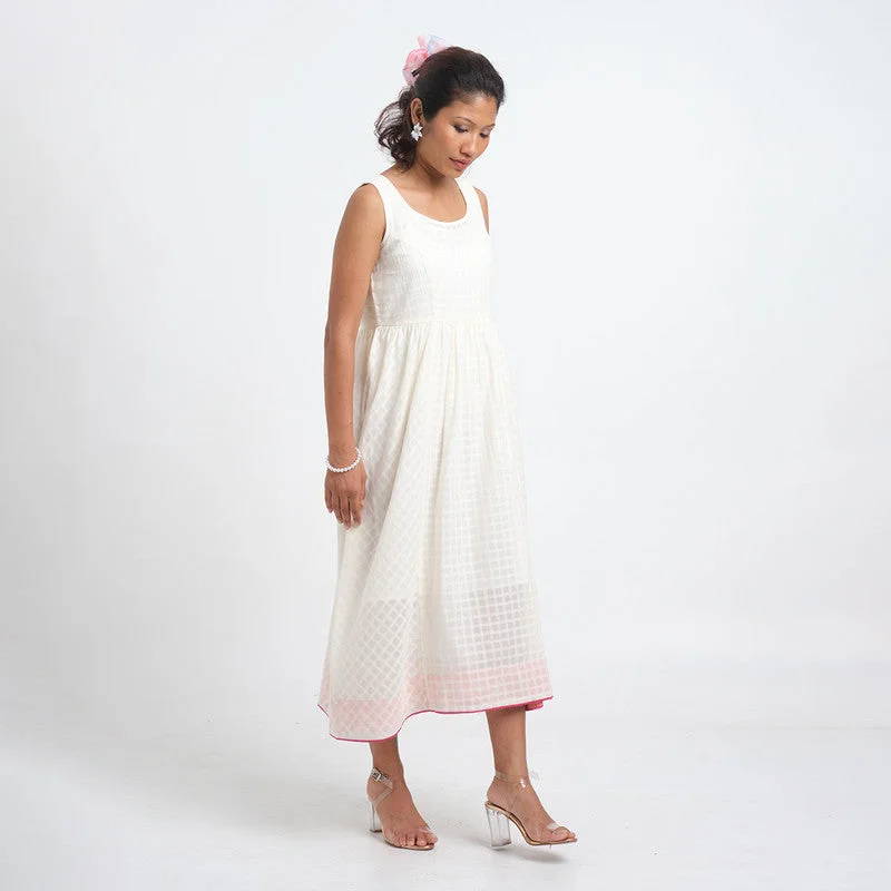 Long - Sleeve Women Dress in Velvet for a Luxurious Winter Look Long - Sleeve Women Dress in Velvet for a Luxurious Winter Look Cotton Dobby Midi Dress for Women | Checkered | White Long - Sleeve Women Dress in Velvet for a Luxurious Winter Look Long - Sleeve Women Dress in Velvet for a Luxurious Winter Look Cotton Dobby Midi Dress for Women | Checkered | White