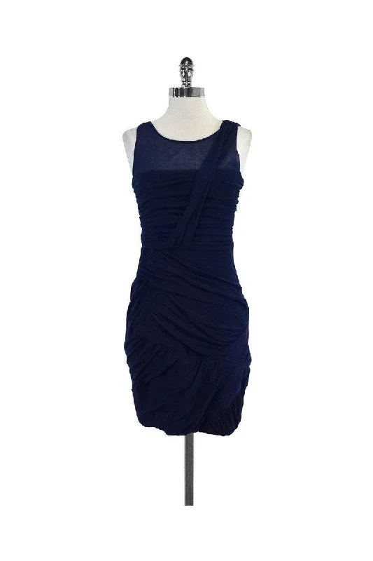 Ruffled Women Dress with Multiple Layers for a Playful and Girly Style Ruffled Women Dress with Multiple Layers for a Playful and Girly Style Cynthia Steffe - Navy Draped Sleeveless Dress Sz 8 Ruffled Women Dress with Multiple Layers for a Playful and Girly Style Ruffled Women Dress with Multiple Layers for a Playful and Girly Style Cynthia Steffe - Navy Draped Sleeveless Dress Sz 8