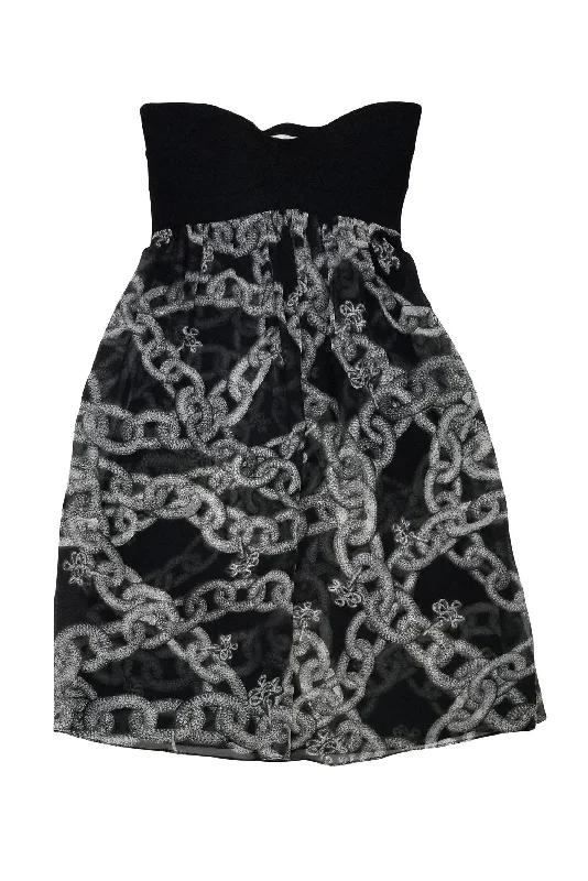 Printed Abstract Women Dress for a Modern and Artistic Appeal Printed Abstract Women Dress for a Modern and Artistic Appeal Diane von Furstenberg - Black Chain Print Dress Sz 6 Printed Abstract Women Dress for a Modern and Artistic Appeal Printed Abstract Women Dress for a Modern and Artistic Appeal Diane von Furstenberg - Black Chain Print Dress Sz 6