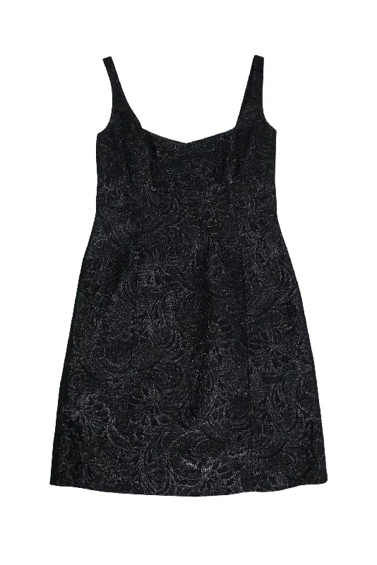Sleeveless Women Dress in Bright Colors for Summer Parties Sleeveless Women Dress in Bright Colors for Summer Parties Elie Tahari - Black & Silver Brocade Sheath Dress Sz 2