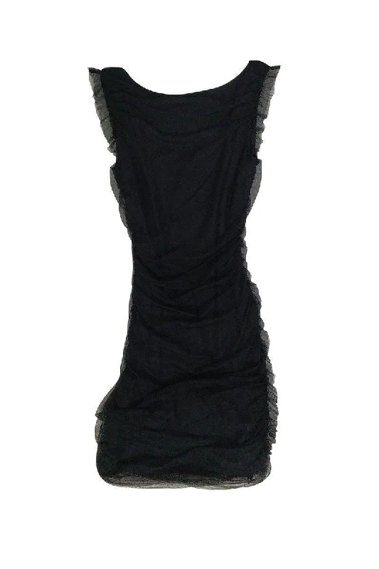 Empire Waist Women Dress to Accentuate the Bust and Conceal the Waist Empire Waist Women Dress to Accentuate the Bust and Conceal the Waist Elizabeth & James - Gathered Mesh Dress Sz S Empire Waist Women Dress to Accentuate the Bust and Conceal the Waist Empire Waist Women Dress to Accentuate the Bust and Conceal the Waist Elizabeth & James - Gathered Mesh Dress Sz S