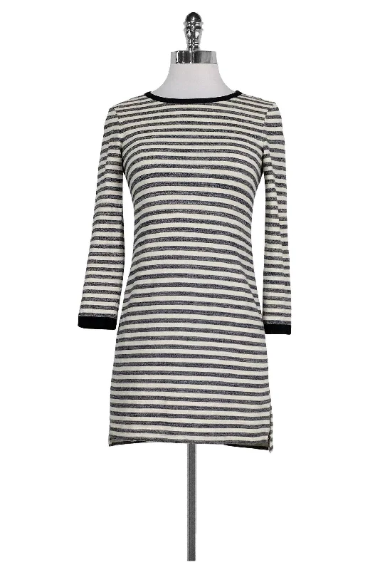 Halter Neck Women Dress to Show Off the Shoulders and Neckline Halter Neck Women Dress to Show Off the Shoulders and Neckline Gryphon - Cream & Blue Striped Knit Dress Sz XS Halter Neck Women Dress to Show Off the Shoulders and Neckline Halter Neck Women Dress to Show Off the Shoulders and Neckline Gryphon - Cream & Blue Striped Knit Dress Sz XS