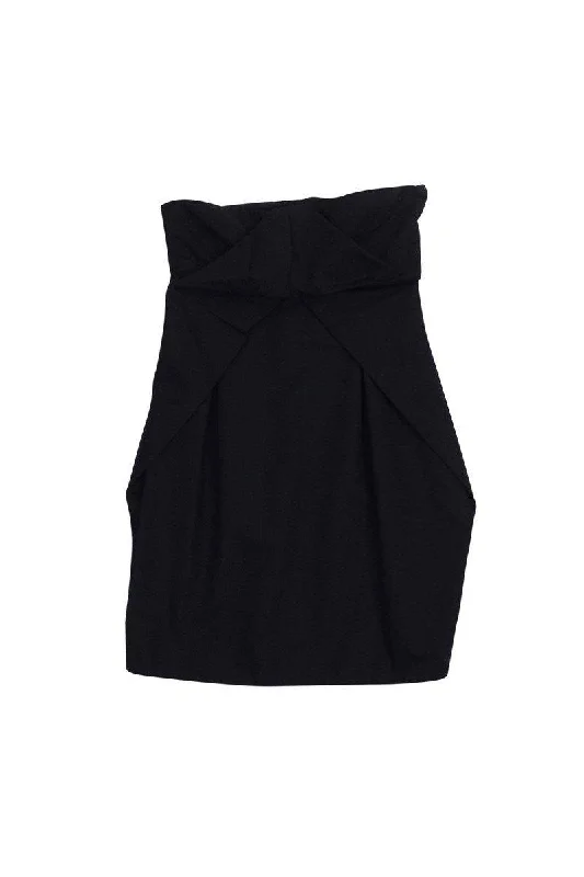 Mermaid - Style Women Dress with a Fitted Silhouette for Special Occasions Mermaid - Style Women Dress with a Fitted Silhouette for Special Occasions Gucci - Black Strapless Dress w/ Front Folds Sz M Mermaid - Style Women Dress with a Fitted Silhouette for Special Occasions Mermaid - Style Women Dress with a Fitted Silhouette for Special Occasions Gucci - Black Strapless Dress w/ Front Folds Sz M