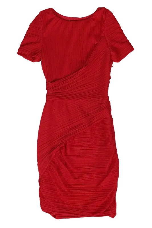 Pleated Women Dress with a Timeless and Elegant Texture Pleated Women Dress with a Timeless and Elegant Texture Halston Heritage - Red Ruched Dress Sz 0 Pleated Women Dress with a Timeless and Elegant Texture Pleated Women Dress with a Timeless and Elegant Texture Halston Heritage - Red Ruched Dress Sz 0