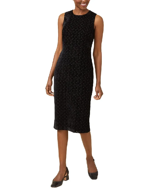 Little Black Women Dress with Sequins for a Glamorous Night Out Little Black Women Dress with Sequins for a Glamorous Night Out J.McLaughlin Murphy Dress Little Black Women Dress with Sequins for a Glamorous Night Out Little Black Women Dress with Sequins for a Glamorous Night Out J.McLaughlin Murphy Dress