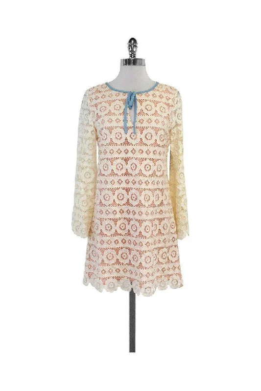 Ruffled Women Dress with Multiple Layers for a Playful and Girly Style Ruffled Women Dress with Multiple Layers for a Playful and Girly Style Juicy Couture - Cream & Pink Eyelet Long Sleeve Shift Dress Sz 4 Ruffled Women Dress with Multiple Layers for a Playful and Girly Style Ruffled Women Dress with Multiple Layers for a Playful and Girly Style Juicy Couture - Cream & Pink Eyelet Long Sleeve Shift Dress Sz 4