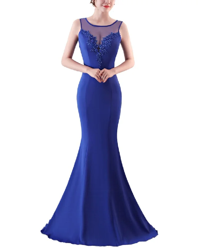 Halter Neck Women Dress to Show Off the Shoulders and Neckline Halter Neck Women Dress to Show Off the Shoulders and Neckline Kalinnu Dress Halter Neck Women Dress to Show Off the Shoulders and Neckline Halter Neck Women Dress to Show Off the Shoulders and Neckline Kalinnu Dress