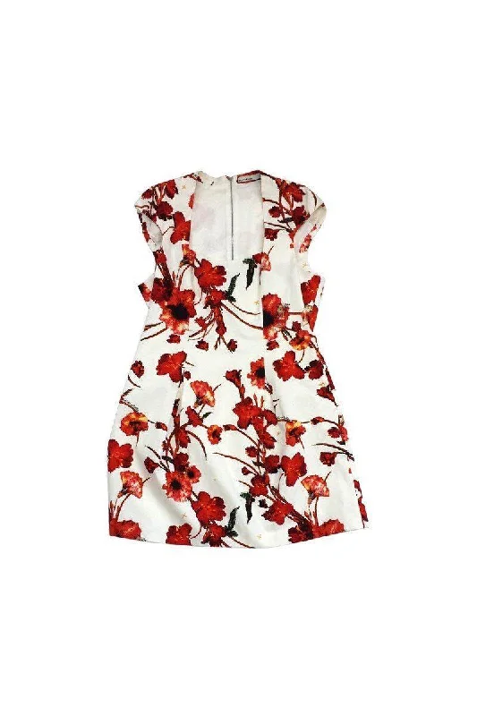 Printed Abstract Women Dress for a Modern and Artistic Appeal Printed Abstract Women Dress for a Modern and Artistic Appeal Karen Millen - Multicolor Floral Sleeveless Dress Sz 12 Printed Abstract Women Dress for a Modern and Artistic Appeal Printed Abstract Women Dress for a Modern and Artistic Appeal Karen Millen - Multicolor Floral Sleeveless Dress Sz 12