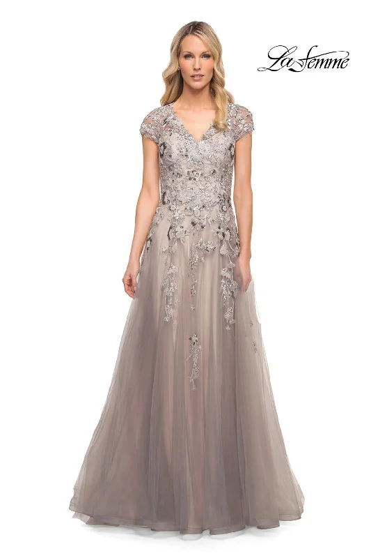 Lace - Embellished Women Dress for an Elegant and Sophisticated Appearance Lace - Embellished Women Dress for an Elegant and Sophisticated Appearance La Femme 30239 Lace - Embellished Women Dress for an Elegant and Sophisticated Appearance Lace - Embellished Women Dress for an Elegant and Sophisticated Appearance La Femme 30239