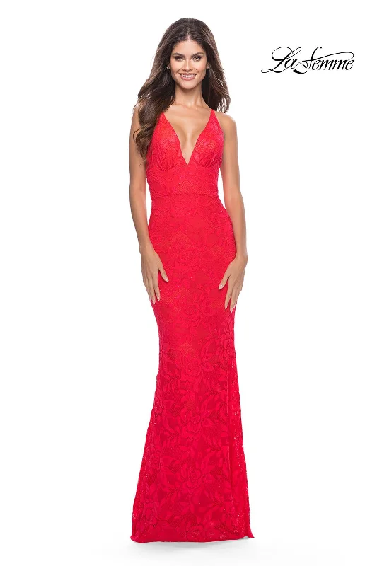 Printed Abstract Women Dress for a Modern and Artistic Appeal Printed Abstract Women Dress for a Modern and Artistic Appeal La Femme 31417 Printed Abstract Women Dress for a Modern and Artistic Appeal Printed Abstract Women Dress for a Modern and Artistic Appeal La Femme 31417