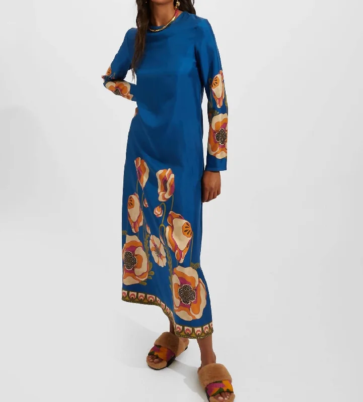 Mini Women Dress with a Short Hem for a Young and Trendy Style Mini Women Dress with a Short Hem for a Young and Trendy Style Long Sleeve Swing Dress In Poppies Blue Placee Mini Women Dress with a Short Hem for a Young and Trendy Style Mini Women Dress with a Short Hem for a Young and Trendy Style Long Sleeve Swing Dress In Poppies Blue Placee