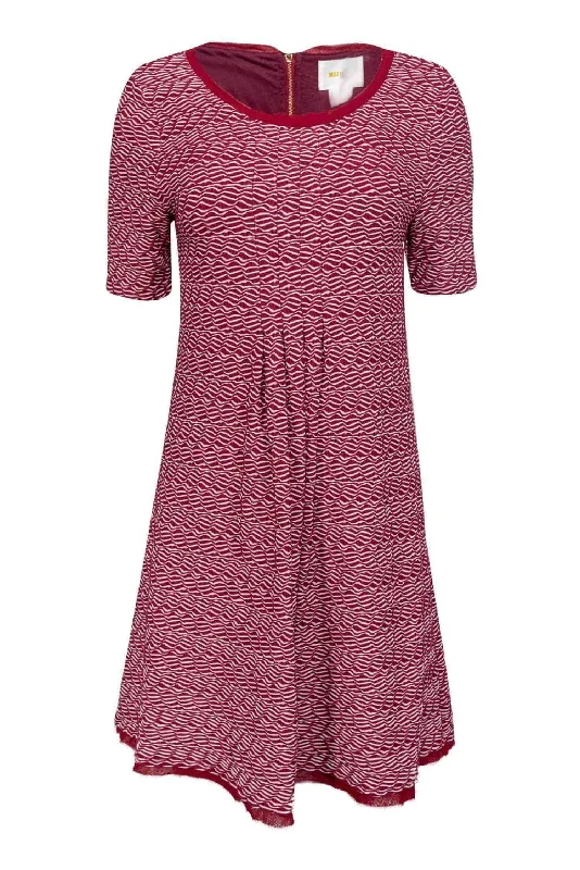 Strapless Women Dress with a Built - in Bra for Comfort and Support Strapless Women Dress with a Built - in Bra for Comfort and Support Maeve - Red & White Textured Dress Sz M Strapless Women Dress with a Built - in Bra for Comfort and Support Strapless Women Dress with a Built - in Bra for Comfort and Support Maeve - Red & White Textured Dress Sz M