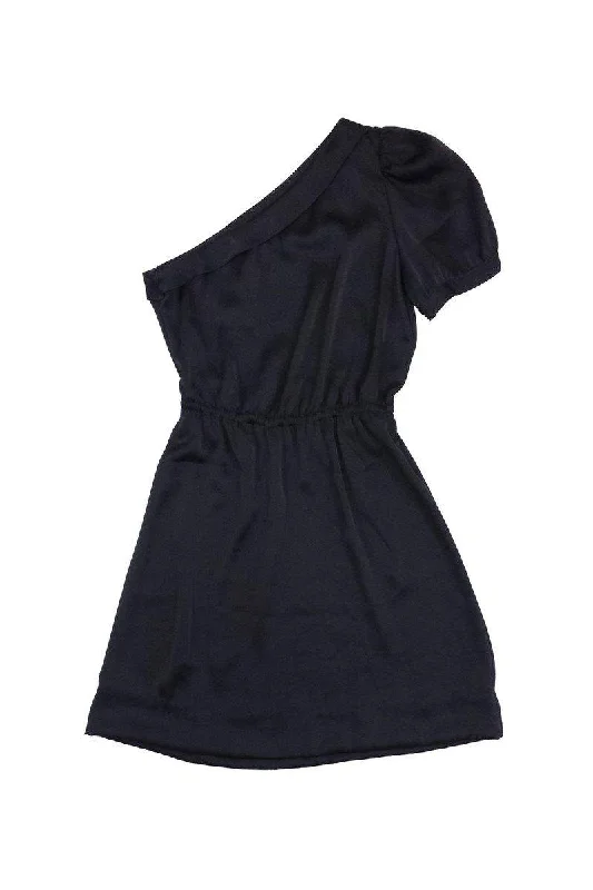 Pleated Women Dress with a Timeless and Elegant Texture Pleated Women Dress with a Timeless and Elegant Texture Marc by Marc Jacobs - Black Shiny One Shoulder Dress Sz XS Pleated Women Dress with a Timeless and Elegant Texture Pleated Women Dress with a Timeless and Elegant Texture Marc by Marc Jacobs - Black Shiny One Shoulder Dress Sz XS