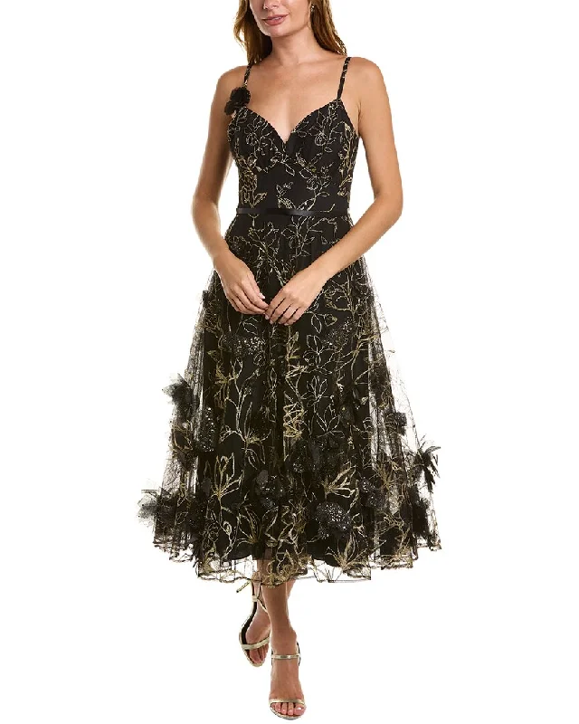 Pleated Women Dress with a Timeless and Elegant Texture Pleated Women Dress with a Timeless and Elegant Texture Marchesa Notte Cocktail Dress