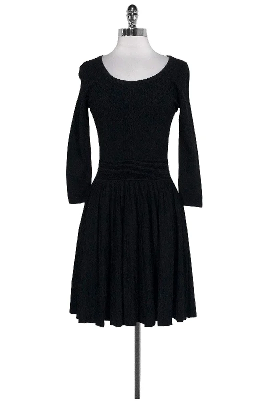 Ball Gown Women Dress with a Full Skirt for a Princess - like Look Ball Gown Women Dress with a Full Skirt for a Princess - like Look Milly - Black Knit Flared Dress Sz P Ball Gown Women Dress with a Full Skirt for a Princess - like Look Ball Gown Women Dress with a Full Skirt for a Princess - like Look Milly - Black Knit Flared Dress Sz P