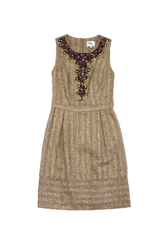 Sheath Women Dress with a Tailored Fit for a Professional Look Sheath Women Dress with a Tailored Fit for a Professional Look Milly - Gold Tweed Embellished Dress Sz 4