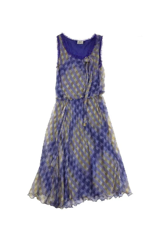 Backless Women Dress for a Sexy and Alluring Look at Evening Events Backless Women Dress for a Sexy and Alluring Look at Evening Events Philosophy di Alberta Ferretti - Purple Print Raw Edge Detail Sleeveless Dress Sz 6 Backless Women Dress for a Sexy and Alluring Look at Evening Events Backless Women Dress for a Sexy and Alluring Look at Evening Events Philosophy di Alberta Ferretti - Purple Print Raw Edge Detail Sleeveless Dress Sz 6