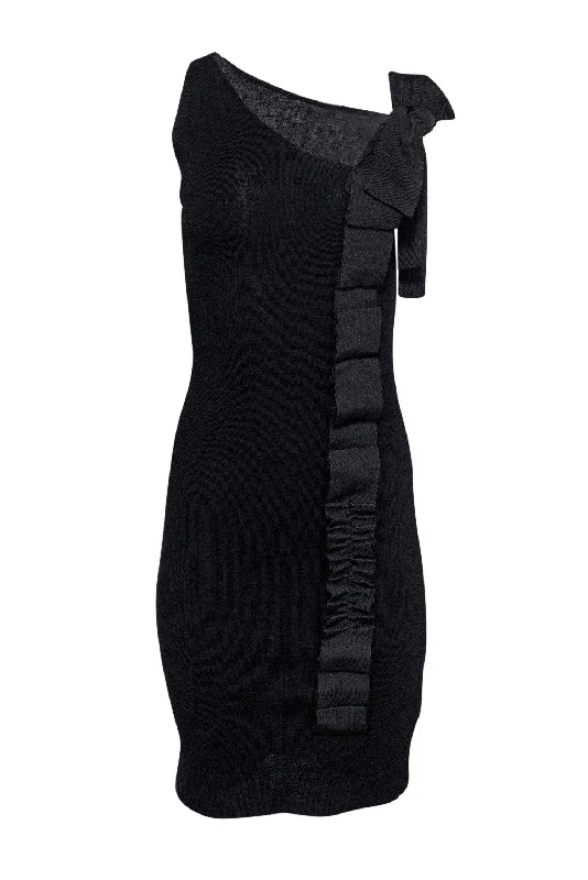 Ruffled Women Dress with Multiple Layers for a Playful and Girly Style Ruffled Women Dress with Multiple Layers for a Playful and Girly Style Red Valentino - Black Knit Asymmetric Dress w/ Sash & Bow Sz S Ruffled Women Dress with Multiple Layers for a Playful and Girly Style Ruffled Women Dress with Multiple Layers for a Playful and Girly Style Red Valentino - Black Knit Asymmetric Dress w/ Sash & Bow Sz S