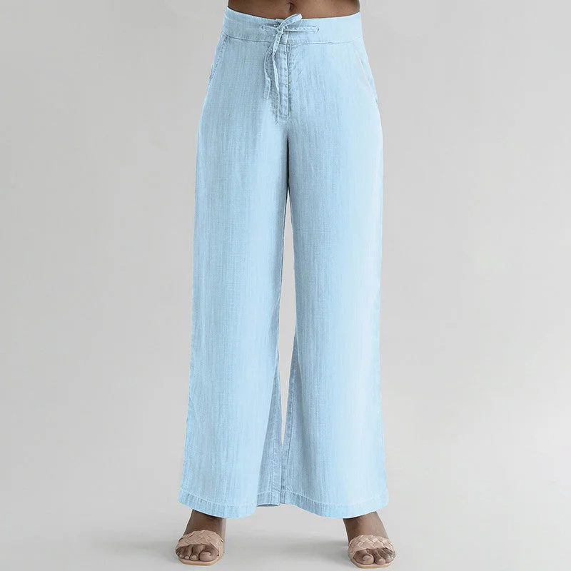Ruffled Women Dress with Multiple Layers for a Playful and Girly Style Ruffled Women Dress with Multiple Layers for a Playful and Girly Style Tencel Wide Leg Pants | Blue