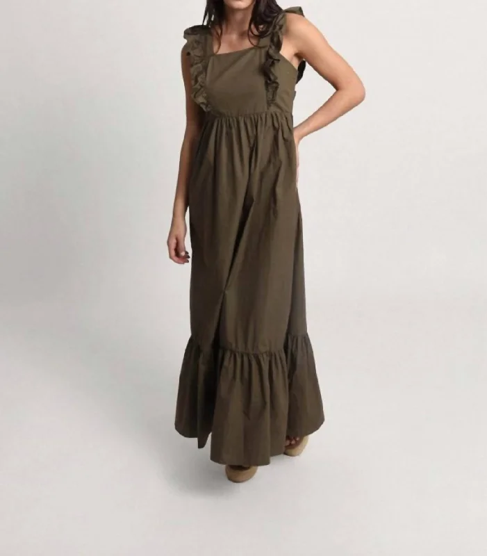 Halter Neck Women Dress to Show Off the Shoulders and Neckline Halter Neck Women Dress to Show Off the Shoulders and Neckline Ruffled Sleeveless Long Dress In Khaki Halter Neck Women Dress to Show Off the Shoulders and Neckline Halter Neck Women Dress to Show Off the Shoulders and Neckline Ruffled Sleeveless Long Dress In Khaki