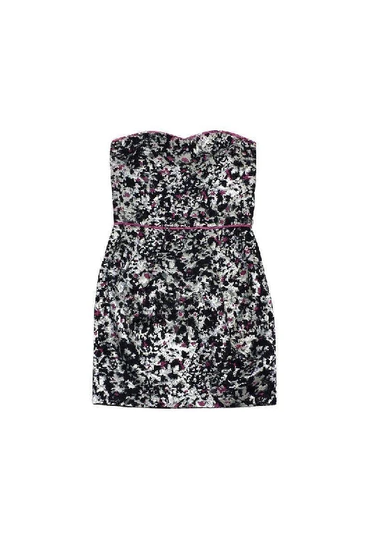 Off - the - Shoulder Women Dress for a Romantic and Feminine Look Off - the - Shoulder Women Dress for a Romantic and Feminine Look Sandro - Black & Pink Metallic Strapless Dress Sz S Off - the - Shoulder Women Dress for a Romantic and Feminine Look Off - the - Shoulder Women Dress for a Romantic and Feminine Look Sandro - Black & Pink Metallic Strapless Dress Sz S