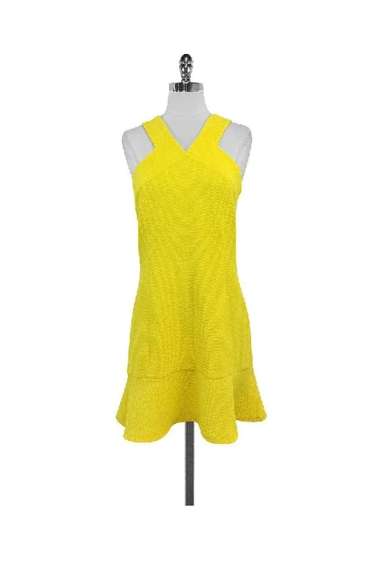 Pleated Women Dress with a Timeless and Elegant Texture Pleated Women Dress with a Timeless and Elegant Texture Sandro - Yellow Fit & Flare Dress Sz L Pleated Women Dress with a Timeless and Elegant Texture Pleated Women Dress with a Timeless and Elegant Texture Sandro - Yellow Fit & Flare Dress Sz L