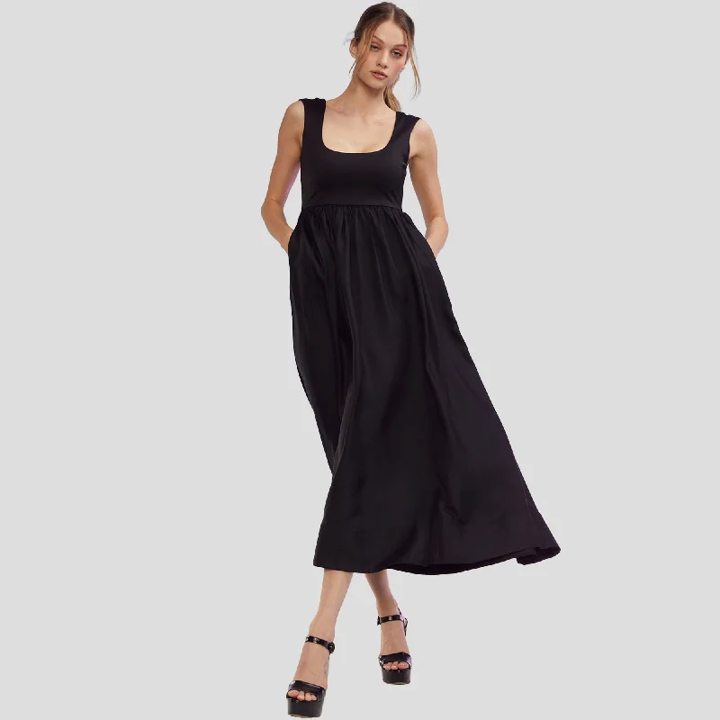 Wrap - Style Women Dress with Adjustable Fit for All Body Types Wrap - Style Women Dress with Adjustable Fit for All Body Types Scoop Neck Spandex Silk Dress