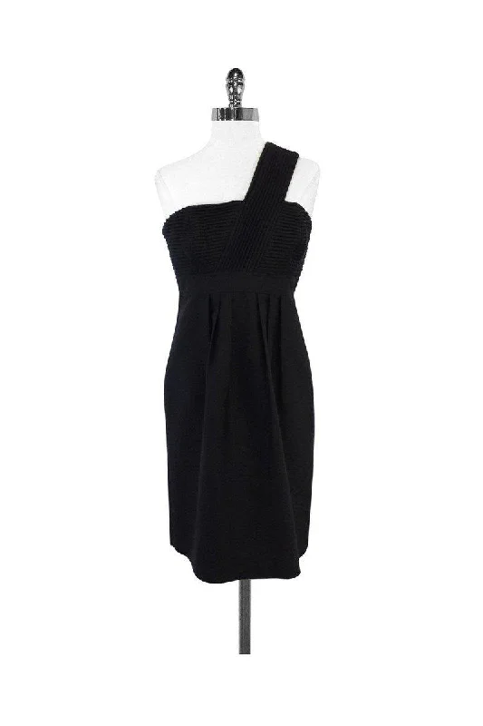 Strapless Women Dress with a Built - in Bra for Comfort and Support Strapless Women Dress with a Built - in Bra for Comfort and Support Shoshanna - Black One Shoulder Textured Cotton Dress Sz 6 Strapless Women Dress with a Built - in Bra for Comfort and Support Strapless Women Dress with a Built - in Bra for Comfort and Support Shoshanna - Black One Shoulder Textured Cotton Dress Sz 6