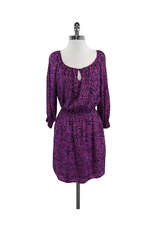 Mermaid - Style Women Dress with a Fitted Silhouette for Special Occasions Mermaid - Style Women Dress with a Fitted Silhouette for Special Occasions Shoshanna - Magenta & Navy Silk Long Sleeve Dress Sz 2 Mermaid - Style Women Dress with a Fitted Silhouette for Special Occasions Mermaid - Style Women Dress with a Fitted Silhouette for Special Occasions Shoshanna - Magenta & Navy Silk Long Sleeve Dress Sz 2