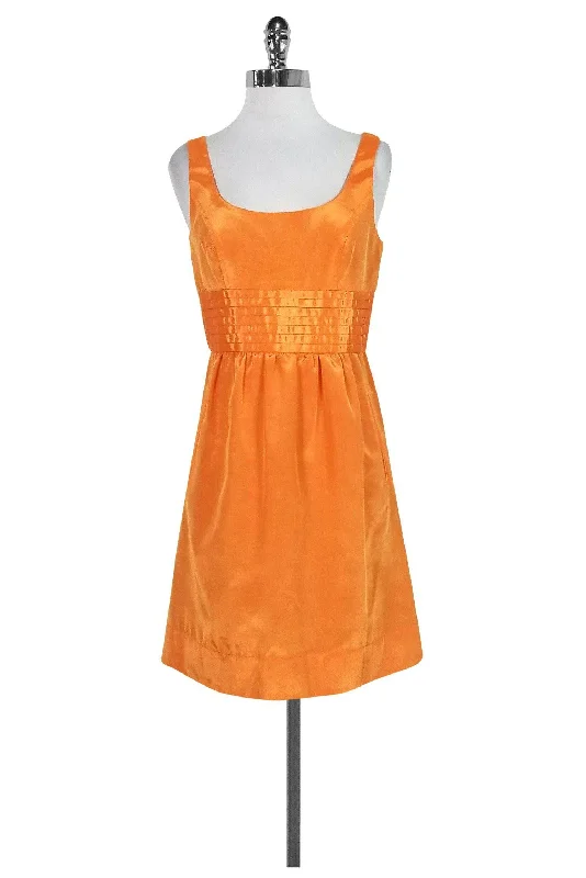 Backless Women Dress for a Sexy and Alluring Look at Evening Events Backless Women Dress for a Sexy and Alluring Look at Evening Events Shoshanna - Orange Pleated Dress Sz 4 Backless Women Dress for a Sexy and Alluring Look at Evening Events Backless Women Dress for a Sexy and Alluring Look at Evening Events Shoshanna - Orange Pleated Dress Sz 4